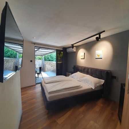 Miau Premium Apartments Selce Eksteriør billede